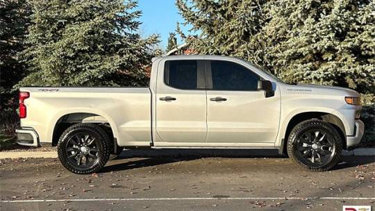 2020 chevrolet silverado 1500 custom
