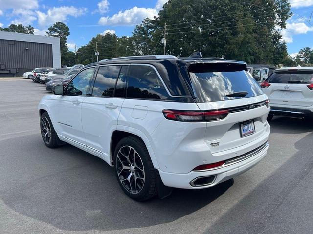 2022 jeep grand cherokee summit