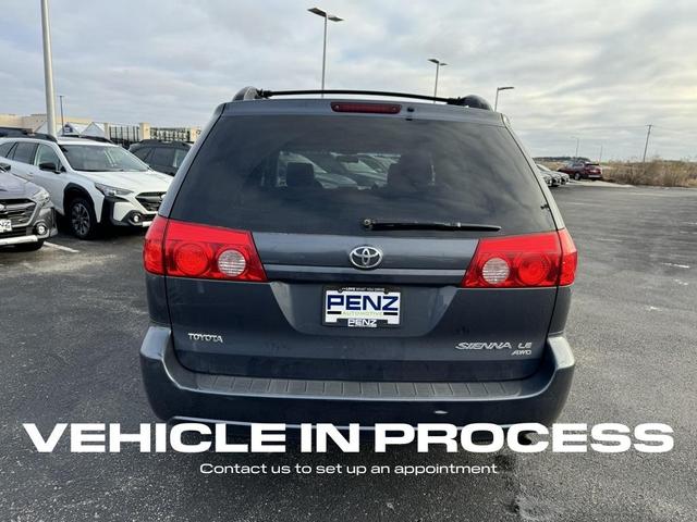 2008 toyota sienna le