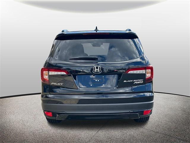 2022 honda pilot awd black edition