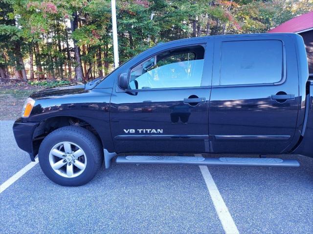 2013 nissan titan sv