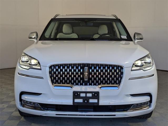 2022 lincoln aviator black label awd