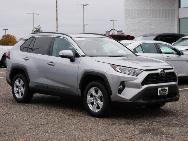 2019 toyota rav4 xle