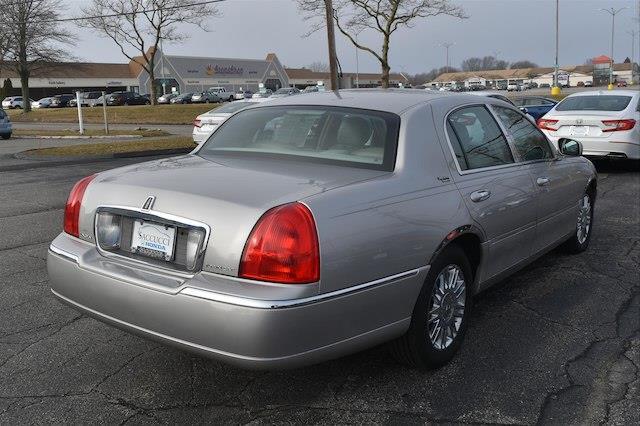 2006 lincoln town car signature limited signature limited 4dr sedan for sale in middletown, rhode island
