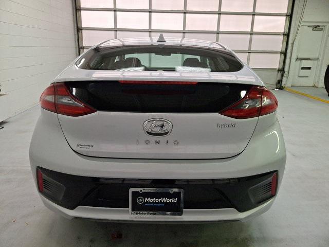 2017 hyundai ioniq hybrid sel