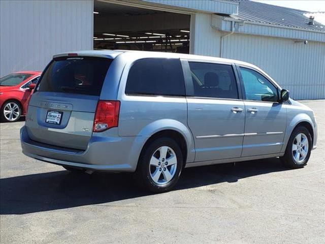 2013 dodge grand caravan se