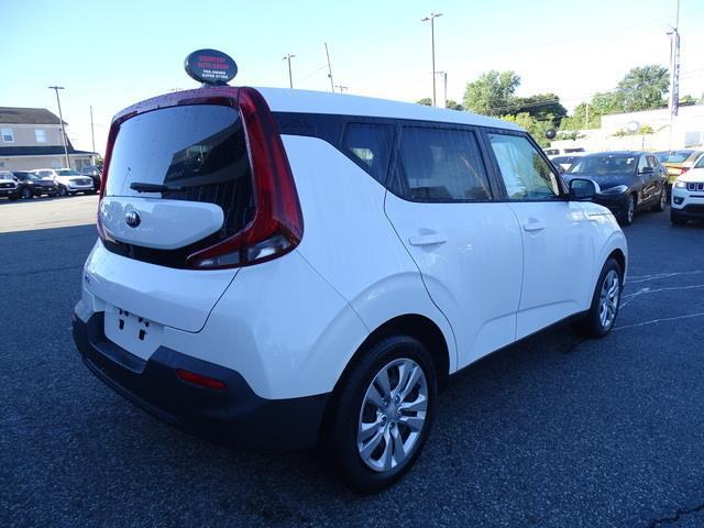 2020 kia soul lx