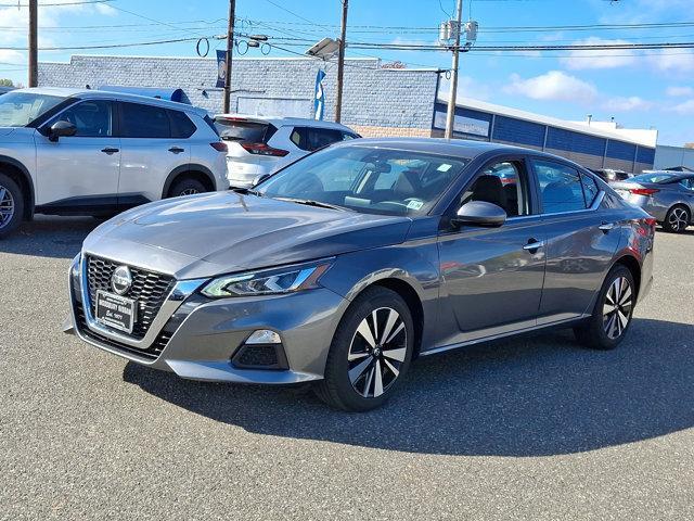 2021 nissan altima 2.5 sv