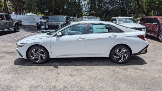 2024 Hyundai Elantra