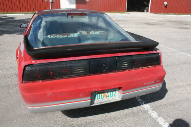 pontiac trans am 1986