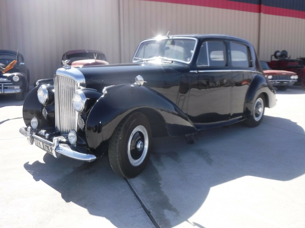 1954 bentley r type sedan runs and complete barn find