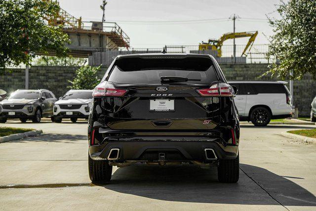 2021 ford edge st
