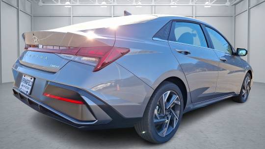 2025 Hyundai Elantra