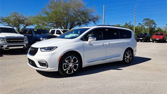 2024 Chrysler Pacifica