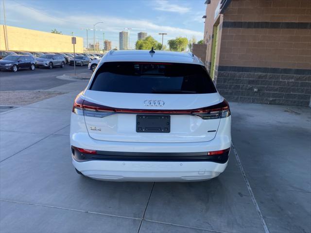 2022 audi e-tron premium plus