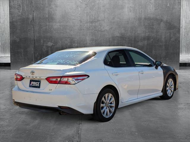 2018 toyota camry le