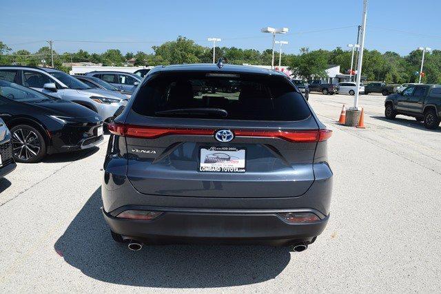 2023 toyota venza le