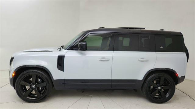 2023 land rover defender 110 v8