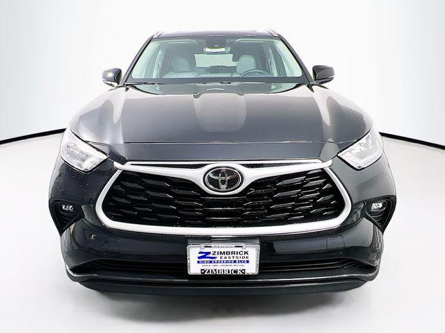 2020 toyota highlander xle