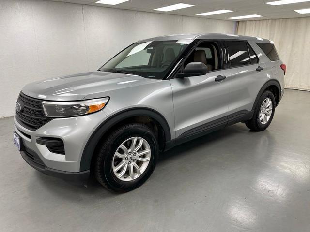 2020 ford explorer base