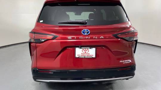 2024 Toyota Sienna