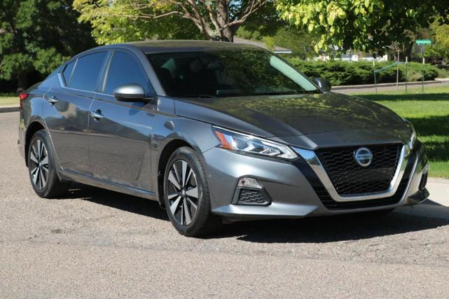 2021 nissan altima 2.5 sv