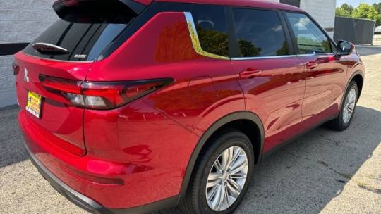 2024 Mitsubishi Outlander