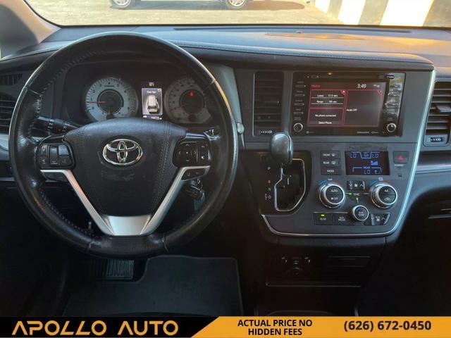 2019 toyota sienna l