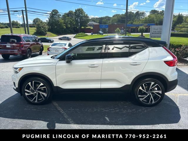 2021 volvo xc40 t5 r-design
