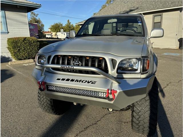 2003 toyota tacoma base