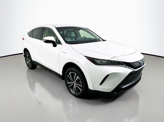 2021 toyota venza le