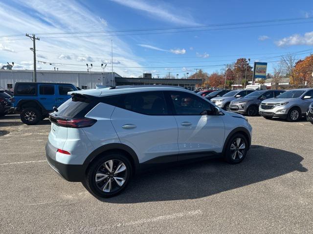 2022 chevrolet bolt euv lt