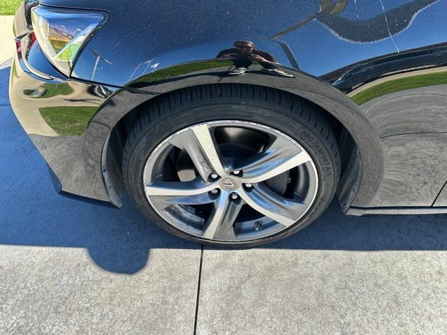 2020 lexus is 300 base