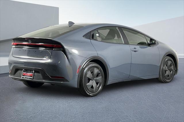 2023 toyota prius le