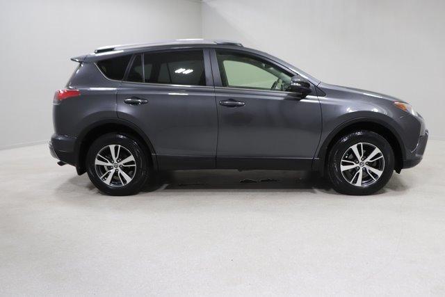 used 2017 toyota rav4 awd xle fargo, nd 58103 for sale in fargo, north dakota