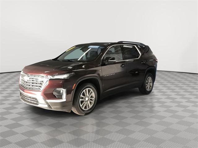 2023 chevrolet traverse lt leather