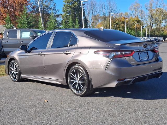 2023 toyota camry se