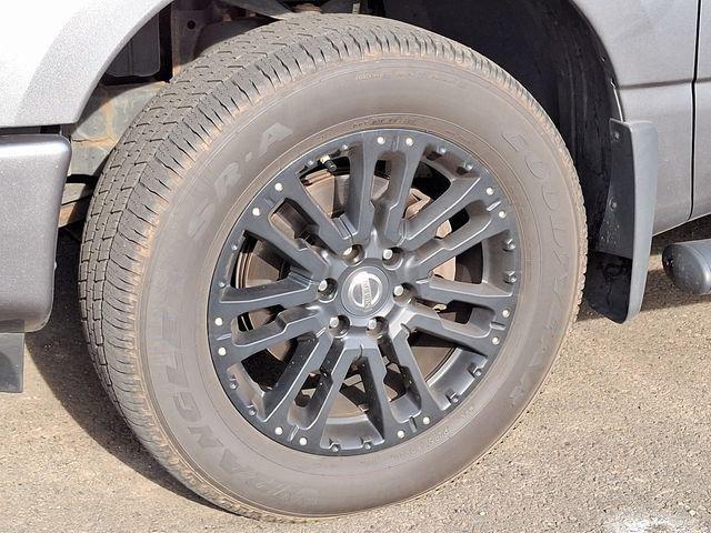 2018 nissan titan sl