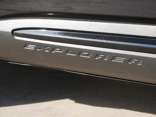 2020 ford explorer st