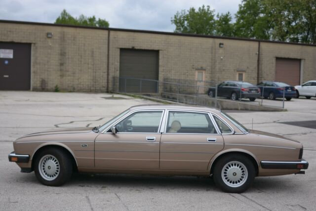 1989 jaguar xj vanden plas low miles no reserve as is
