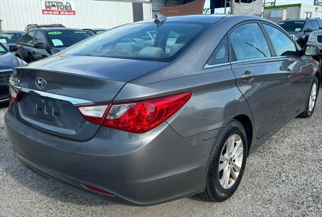 2011 hyundai sonata gls