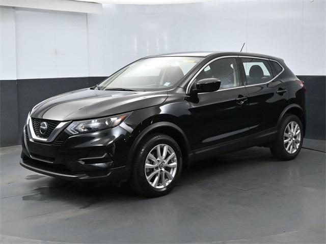 2022 nissan rogue sport s