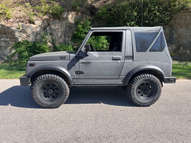 ????????4wd manual factory ac trail ready solid samurai! free shipping!