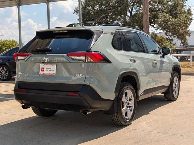2023 toyota rav4 xle