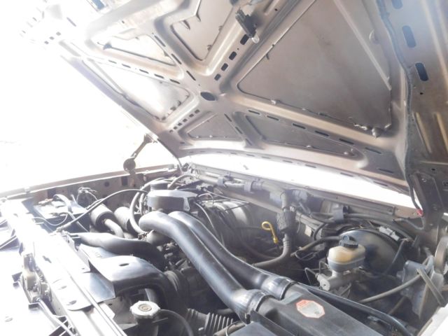 4x4 xlt lariat 5 speed 56k real original miles 302 all original paint no rust