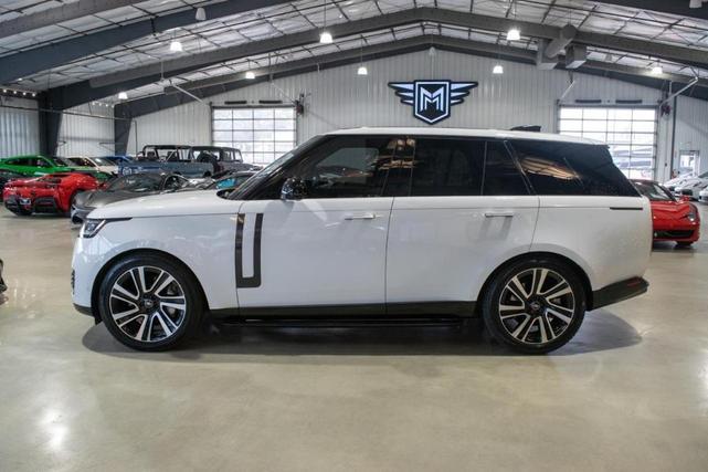 2023 land rover range rover p530 se