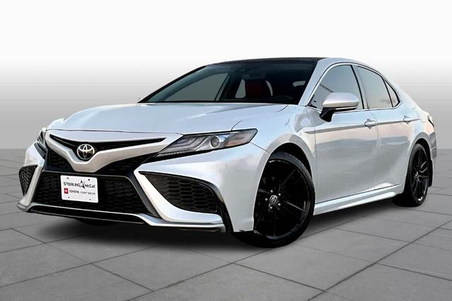 2021 toyota camry xse