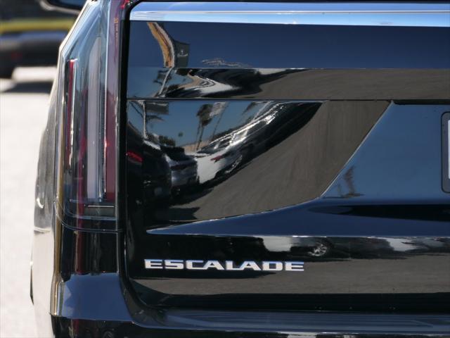 2023 cadillac escalade esv premium luxury