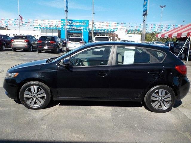 2013 kia forte5 ex ex 4dr hatchback for sale in huntington, west virginia