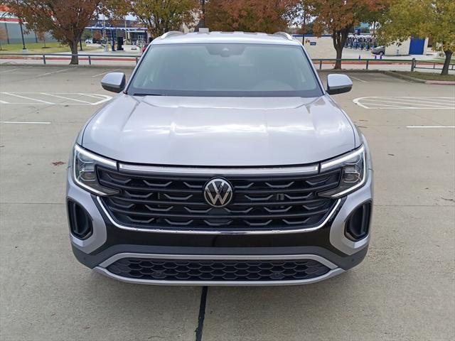 2024 volkswagen atlas cross sport 2.0t se w/technology